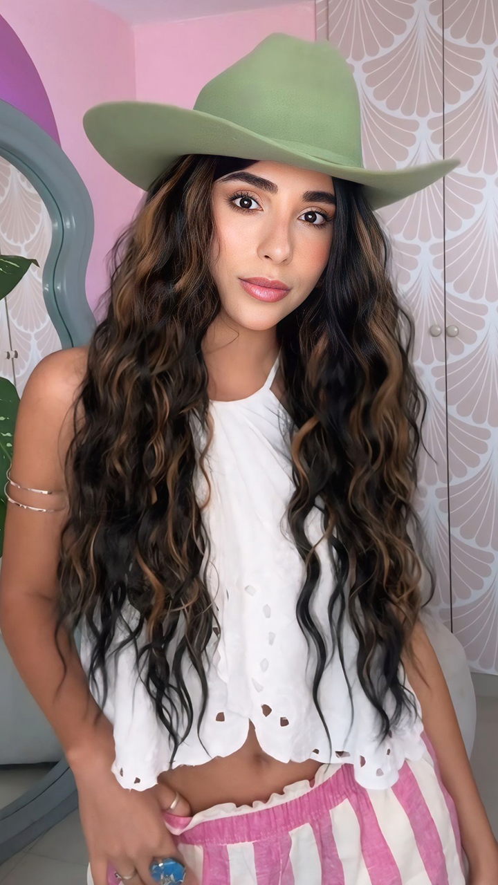 Peluca efecto cuero cabelludo, long, onda natural, castaño con visos